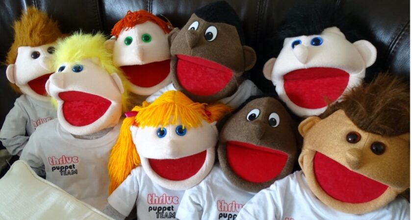 Hands up for puppets!